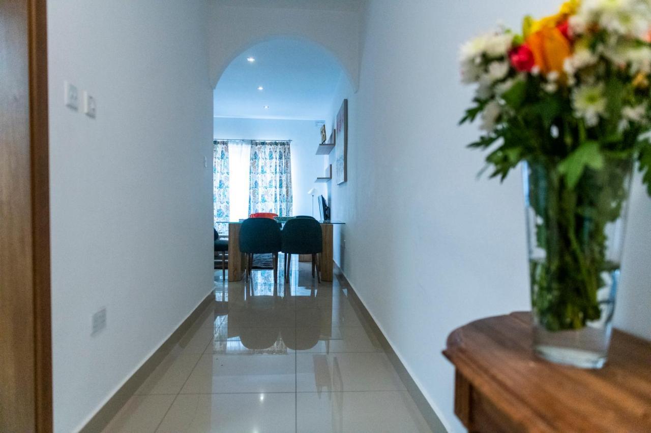 Rua Cosy Apartment Sliema Extérieur photo